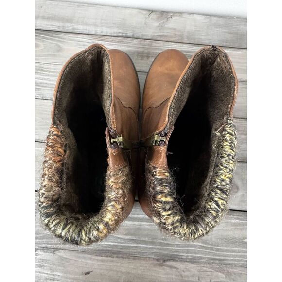 Spring Step Vegan Leather Brown Buckle Heeled Ankle Boots Size 10.5 - Picture 7 of 13